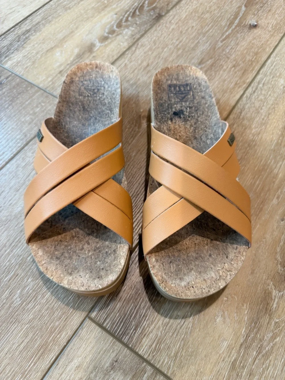 Reef Women's Kaia Crisscross Slide Sandals size 9 - Picture 2 of 5